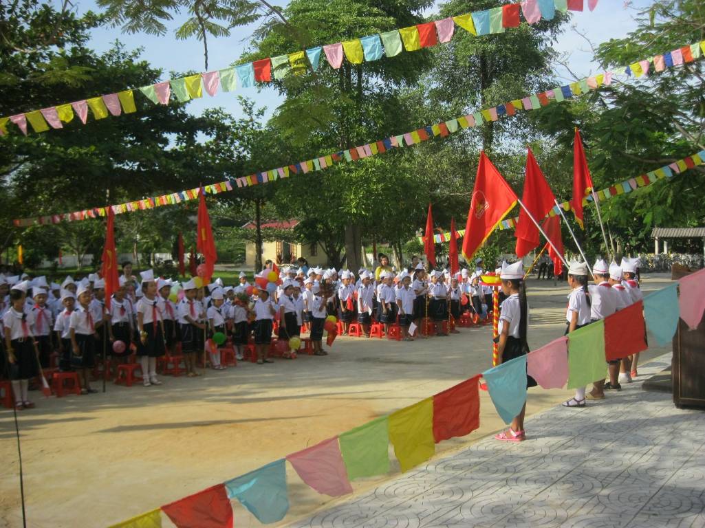 th_vanthuy13.jpg