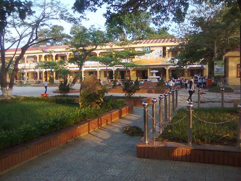 0305anthuy4.jpg
