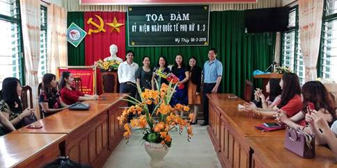 0903mythuy6.jpg