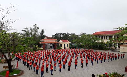 1104hongthuy3.jpg
