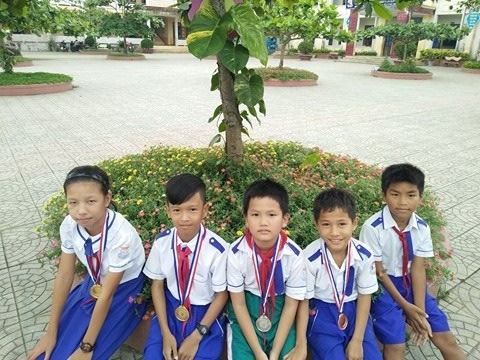 1704an08.jpg
