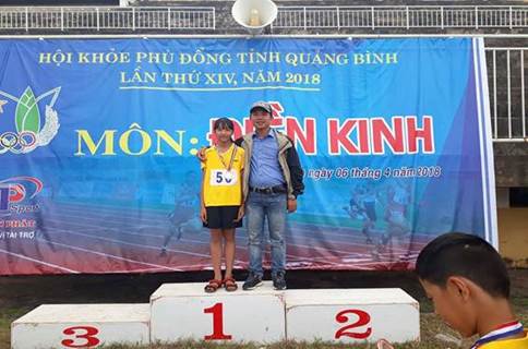 1704hong04.jpg