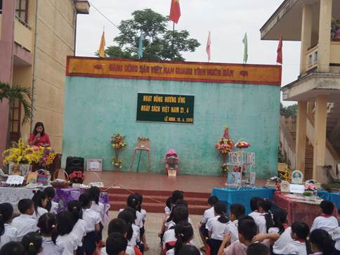 2304leninh008.jpg