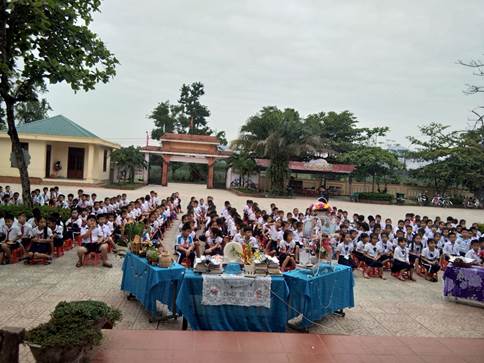 2304leninh012.jpg