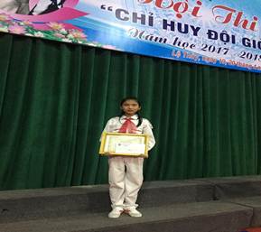 2704thuylinh1.jpg