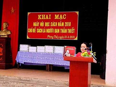 2004phongthuy3.jpg