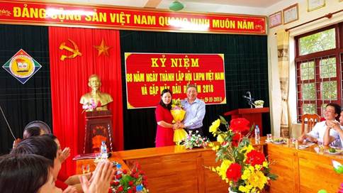 2210phong001.jpg