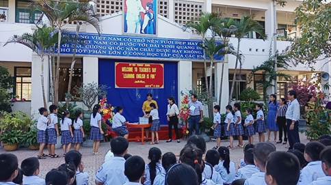 1911mythuy004.jpg