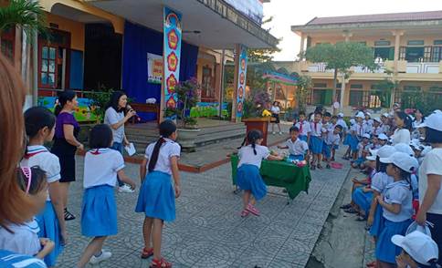 0912anthuy05.jpg