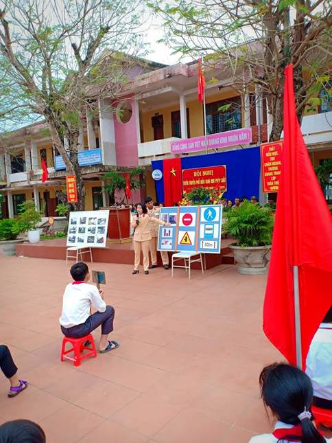 1401locthuy03.jpg
