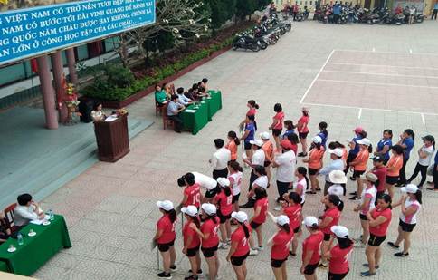 2703pv01.jpg