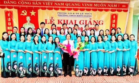 2406bkg06.jpg