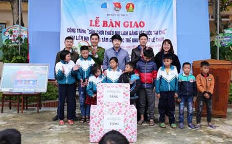 2512kt04.jpg