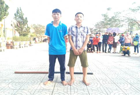 1301DG019.jpg