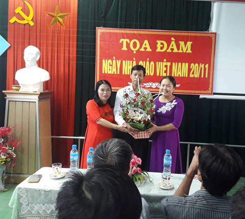 2111anthuy3.jpg